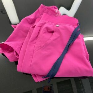 Figs Scrub Set - LIMITED EDITION COLOR - RARE